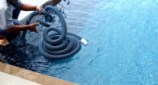 Swimming Pool Cleaning